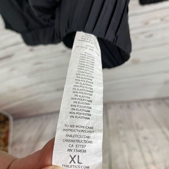 Fabletics Black Ziva Windbreaker Jacket XL - Picture 8 of 11